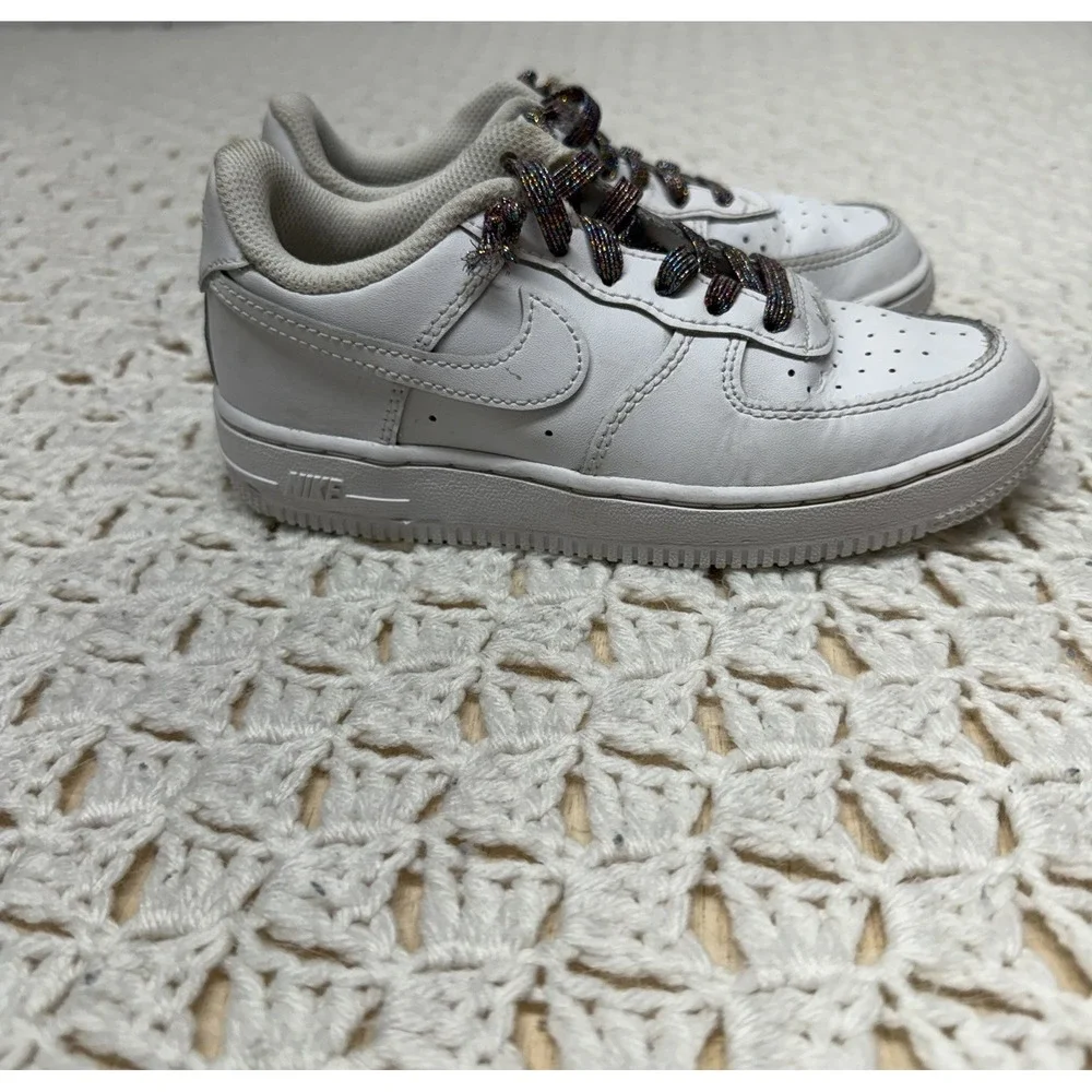 Nike Air Force 1 Sneaker Girl Sz 13C Youth Court Legacy White British DH2925-111